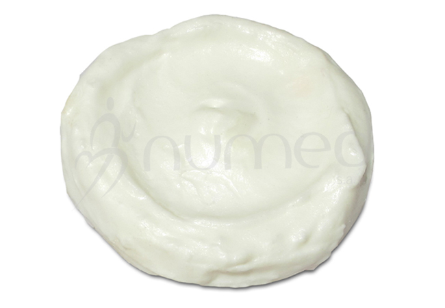 Labneh, whole