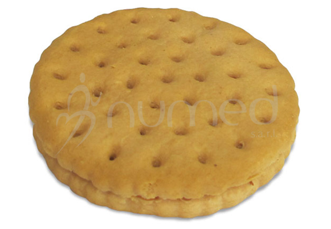Biscuit with cream